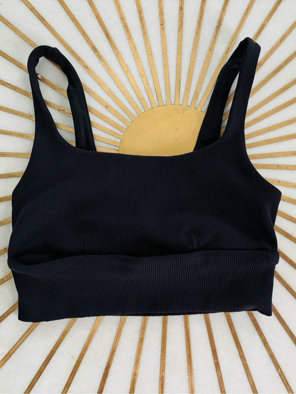 ALO Yoga Slit Bra (like new) - Picture 5 of 7